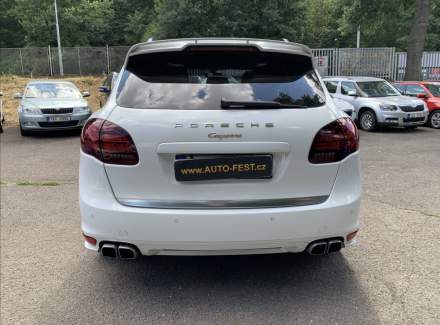 Porsche - Cayenne