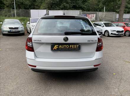 Škoda - Octavia