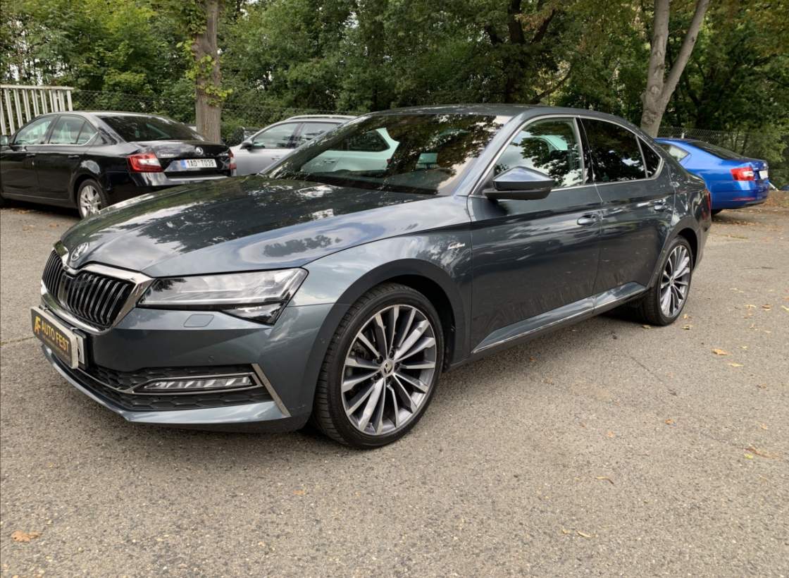 Škoda - Superb