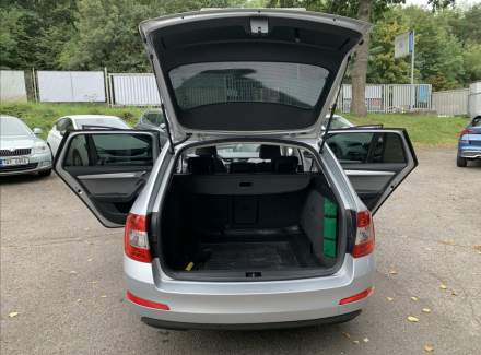 Škoda - Octavia
