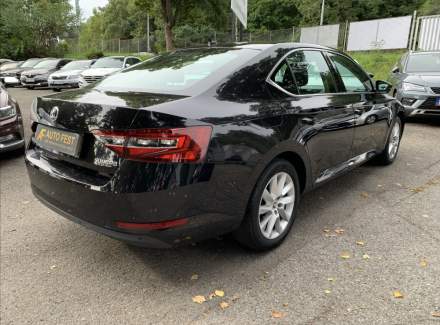 Škoda - Superb