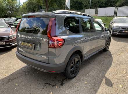 Dacia - Jogger