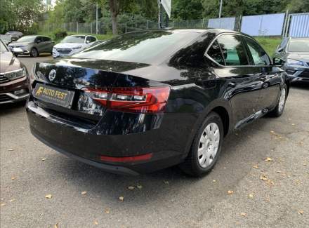 Škoda - Superb