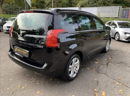 Peugeot - 5008