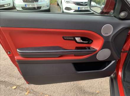 Land Rover - Range Rover Evoque