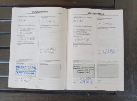 Land Rover - Defender