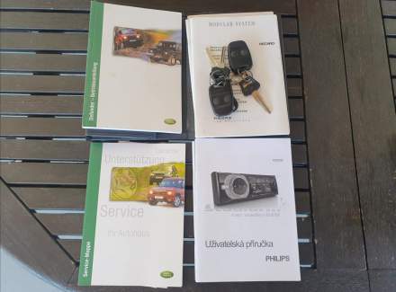 Land Rover - Defender