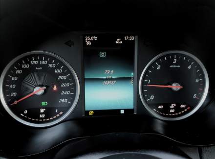 Mercedes-Benz - C-class