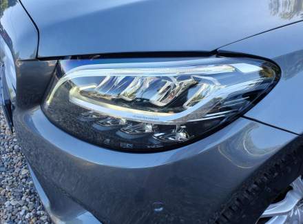 Mercedes-Benz - C-class