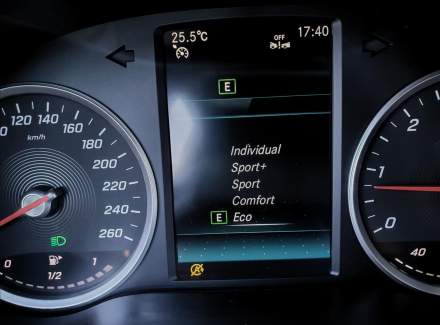 Mercedes-Benz - C-class