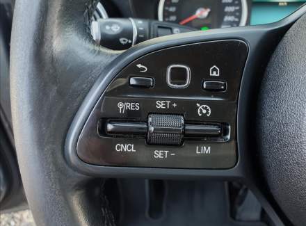 Mercedes-Benz - C-class