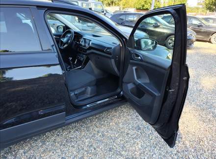 Volkswagen - T-Cross