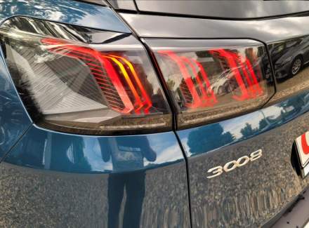 Peugeot - 3008