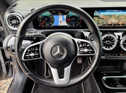 Mercedes-Benz - CLA
