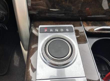 Land Rover - Range Rover