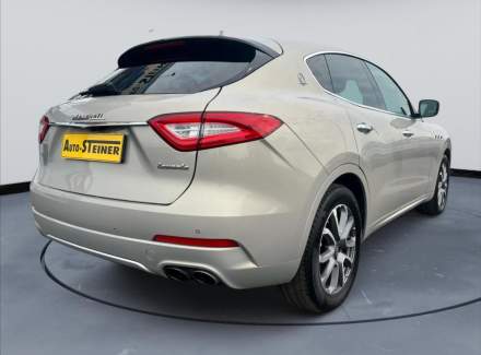 Maserati - Levante