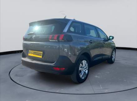 Peugeot - 5008