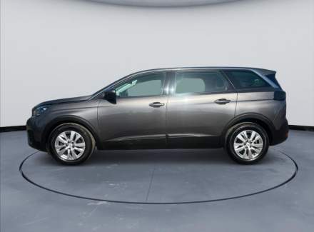 Peugeot - 5008