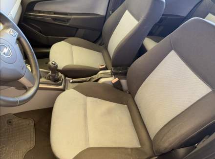 Opel - Astra