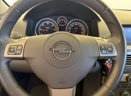 Opel - Astra