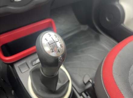 Renault - Twingo