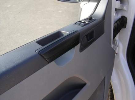 Volkswagen - Caravelle