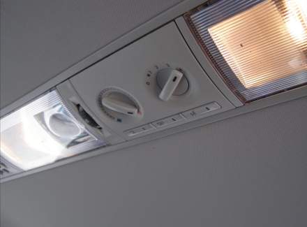 Volkswagen - Caravelle