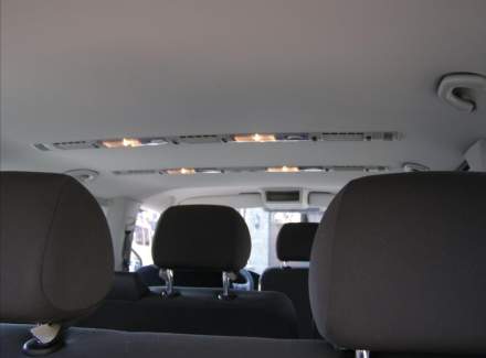 Volkswagen - Caravelle