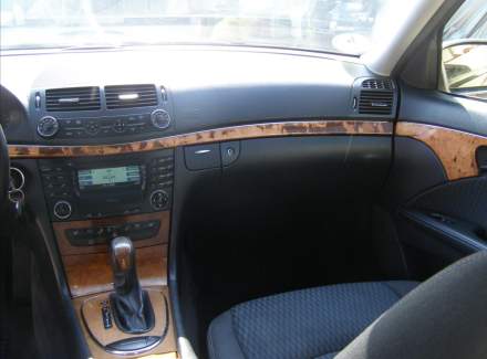 Mercedes-Benz - E-class