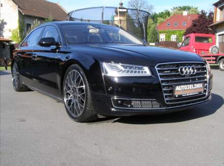 Audi - A8