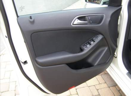 Mercedes-Benz - B-class