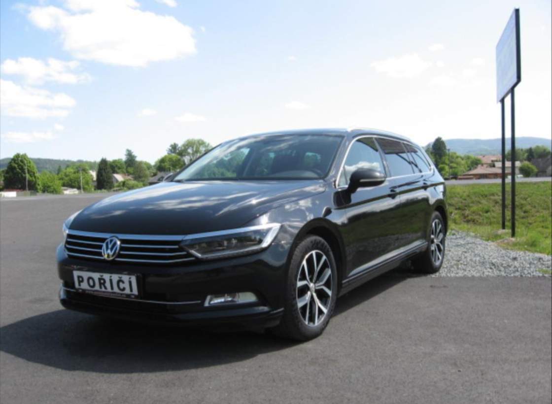 Volkswagen - Passat