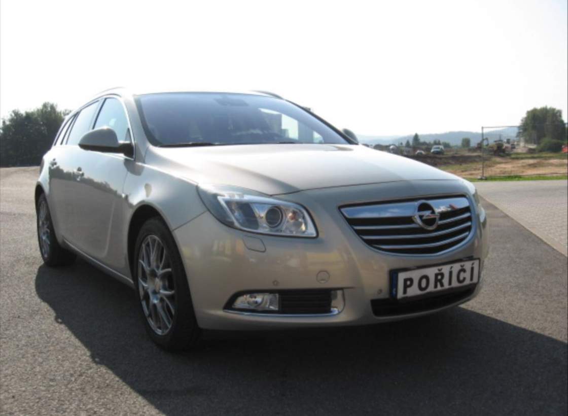 Opel - Insignia