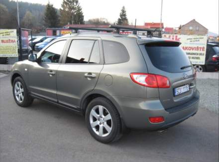 Hyundai - Santa FE