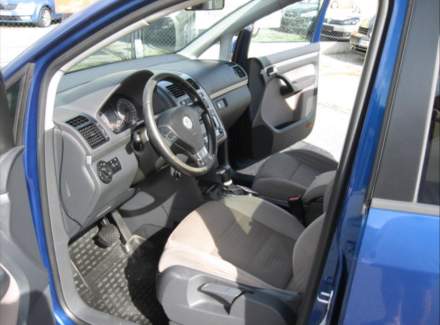 Volkswagen - Touran