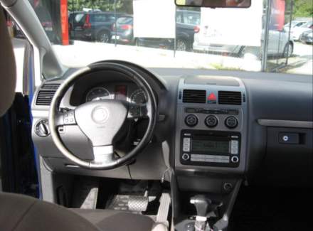 Volkswagen - Touran