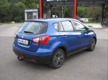 Suzuki - SX4