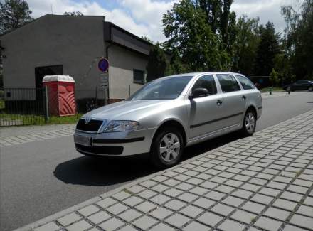 Škoda - Octavia