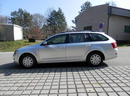 Škoda - Octavia