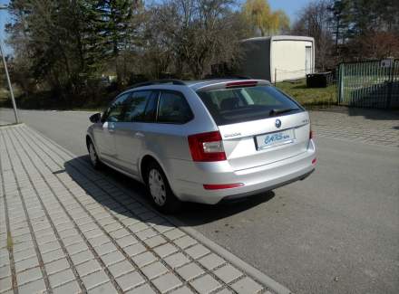 Škoda - Octavia