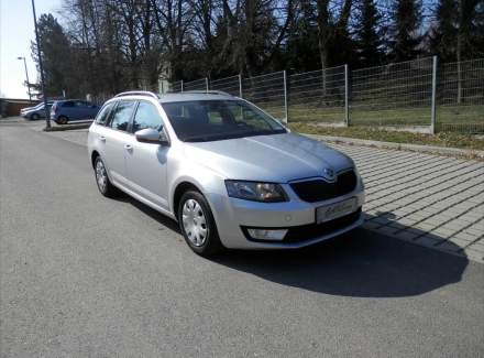 Škoda - Octavia