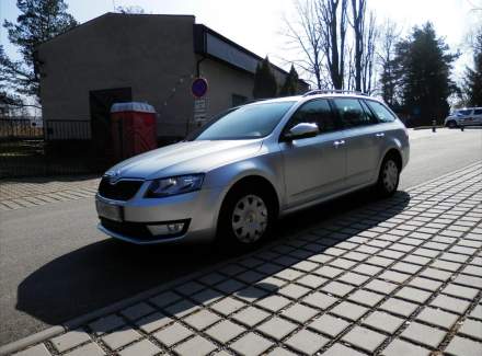 Škoda - Octavia