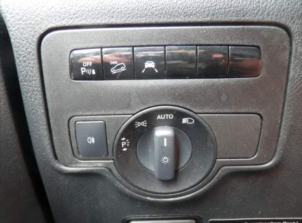 Mercedes-Benz - Vito