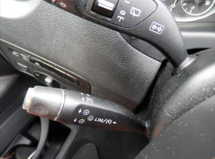 Mercedes-Benz - Vito