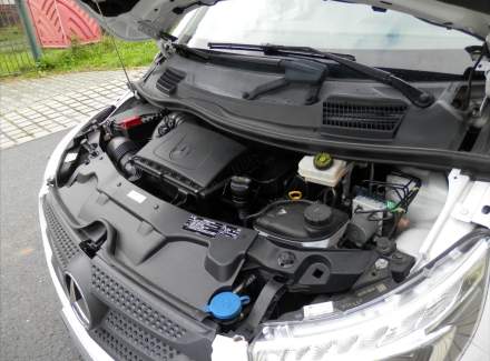 Mercedes-Benz - Vito