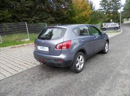 Nissan - Qashqai