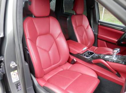 Porsche - Cayenne