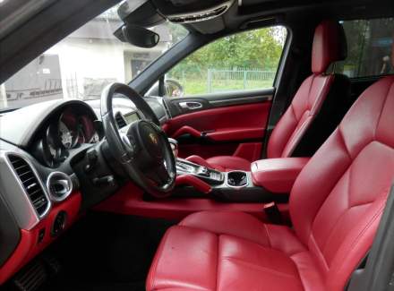 Porsche - Cayenne