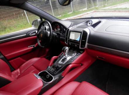 Porsche - Cayenne