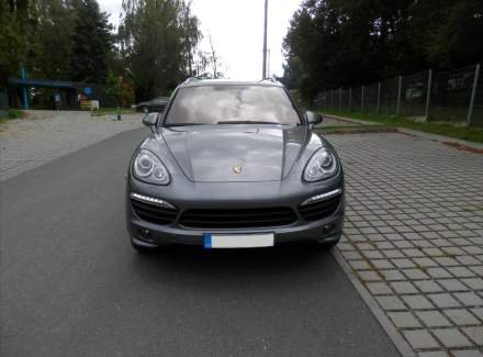 Porsche - Cayenne
